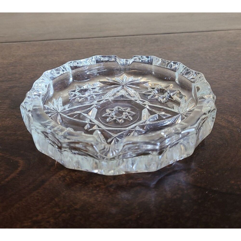 EAPC 5" Anchor Hocking Ashtray Clear Glass Star Pattern Chunky Vintage MCM